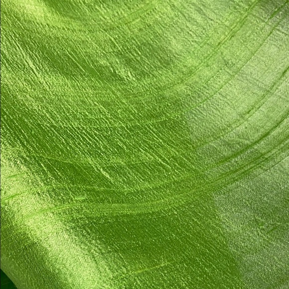 Light Green Shiny Silk Shawl - Picture 5 of 5